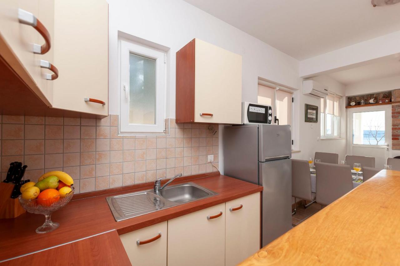 Apartments Jasna Omiš Εξωτερικό φωτογραφία