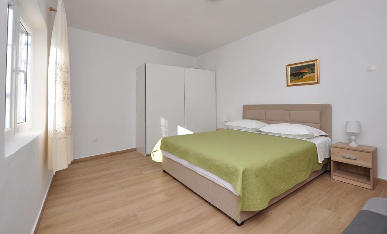Apartments Jasna Omiš Εξωτερικό φωτογραφία